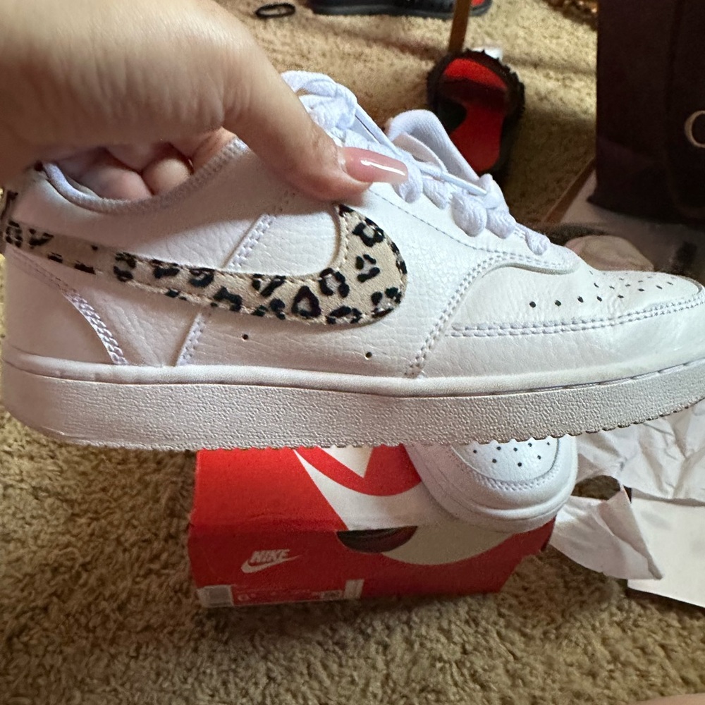Nike Court Vision Low